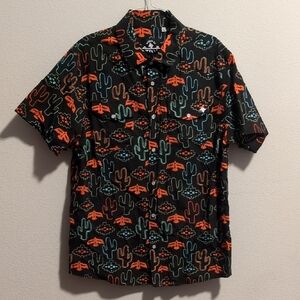 Men's Large Raised By Coyotes Western Pearl Snap Technical Button Down